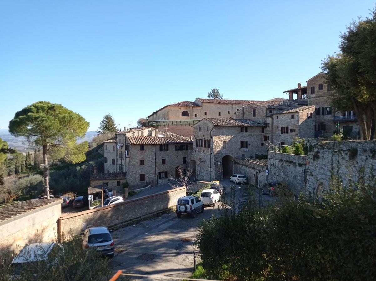 La Casa Dei Ricordi Apartment ซานจีมิญญาโน ภายนอก รูปภาพ